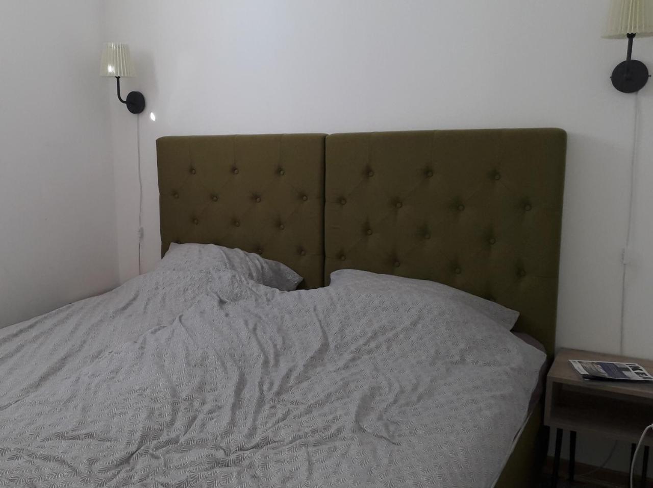 Apartment D52 Dvori *